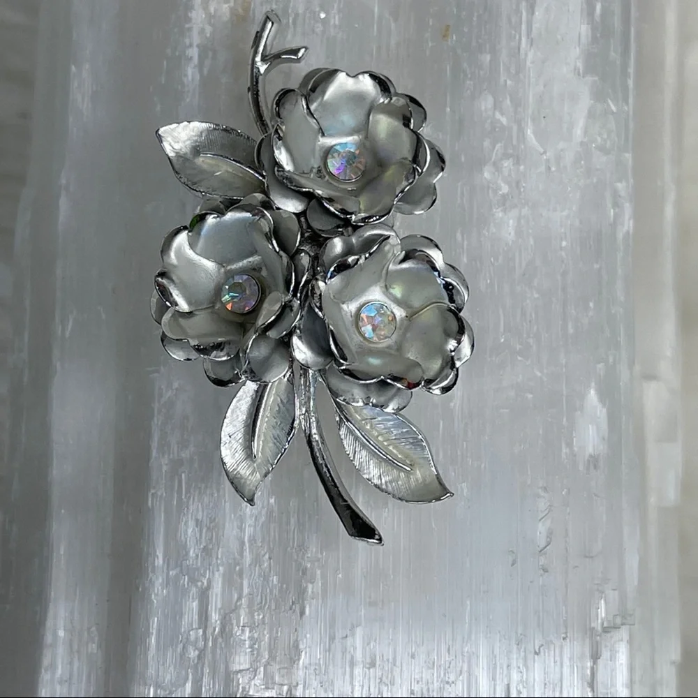 CORO pin VINTAGE floral BROOCH silver + rhinestone FEMININE stylish TIMELESS - Picture 7 of 13